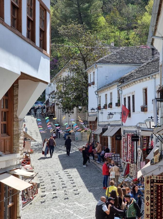The Heart Of The Bazaar Guest House Gjirokastër Exteriér fotografie