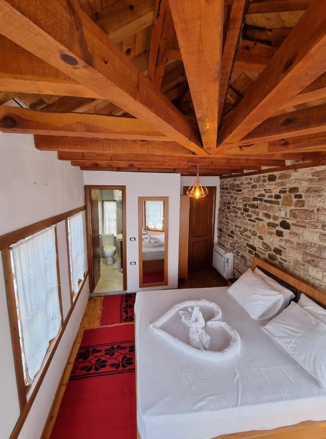 The Heart Of The Bazaar Guest House Gjirokastër Exteriér fotografie